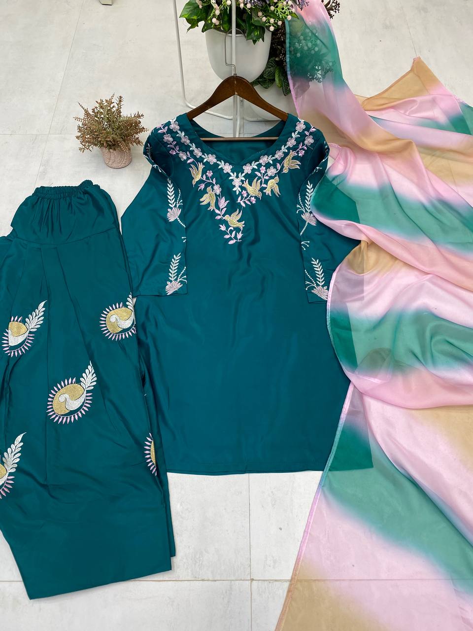Stylish 3-Piece Farsi Salwar Suit in French Crepe with Embroidery & Organza Dupatta