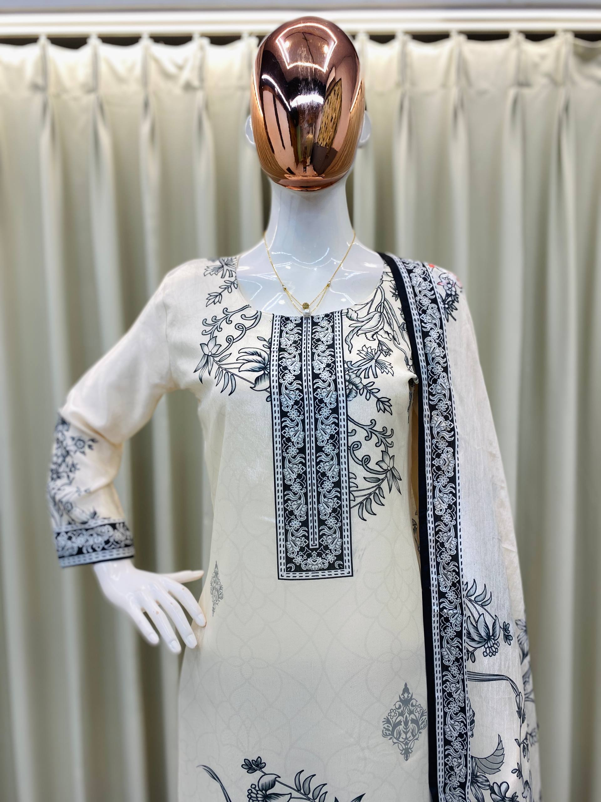 Chinon Printed Kurta Pant Set with Matching Dupatta – Elegant Designer Wear