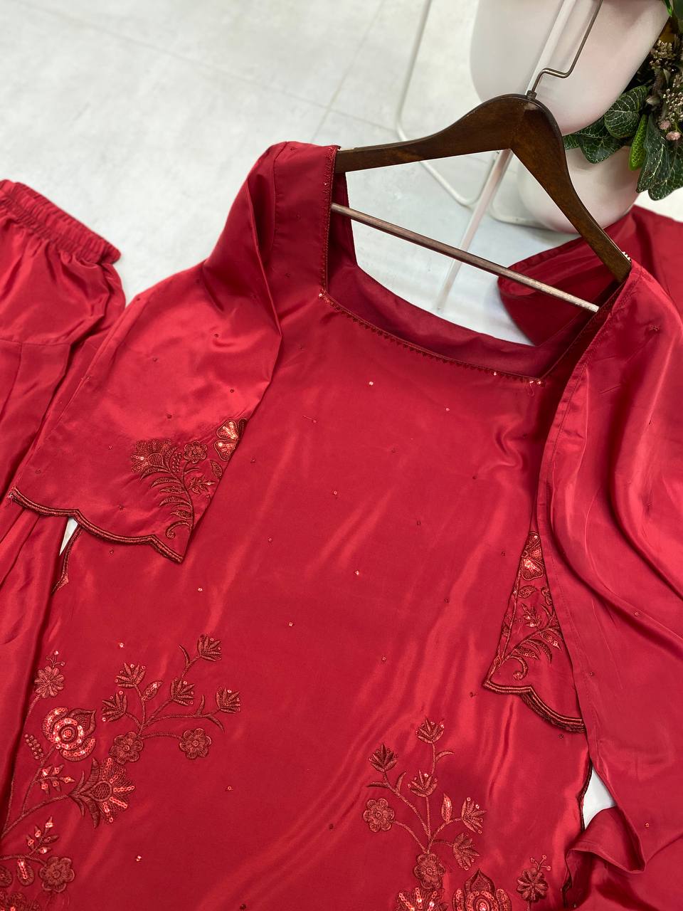 Trending 3-Piece Farsi Salwar Suit in Crepe Silk with Sequence Embroidery