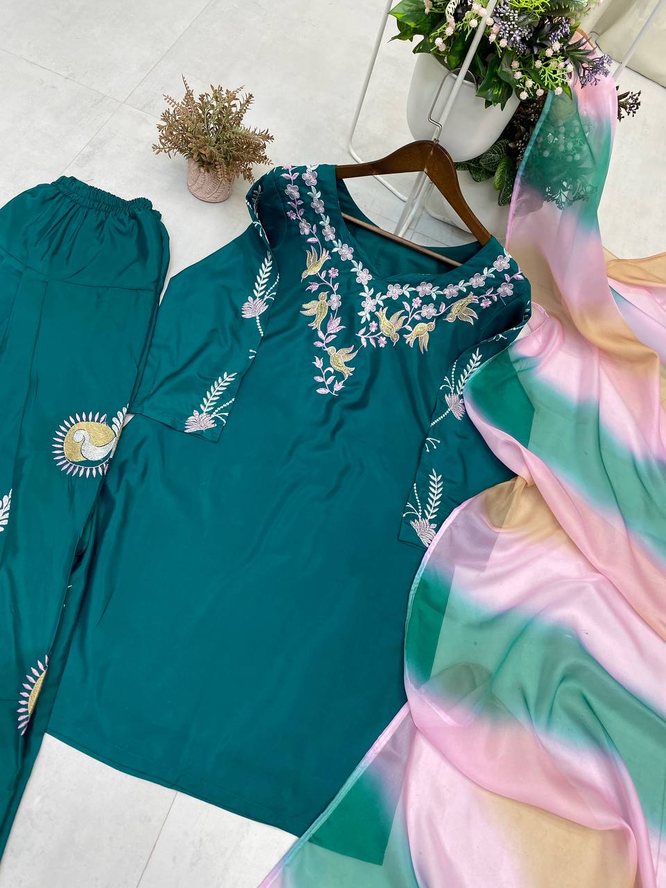 Stylish 3-Piece Farsi Salwar Suit in French Crepe with Embroidery & Organza Dupatta