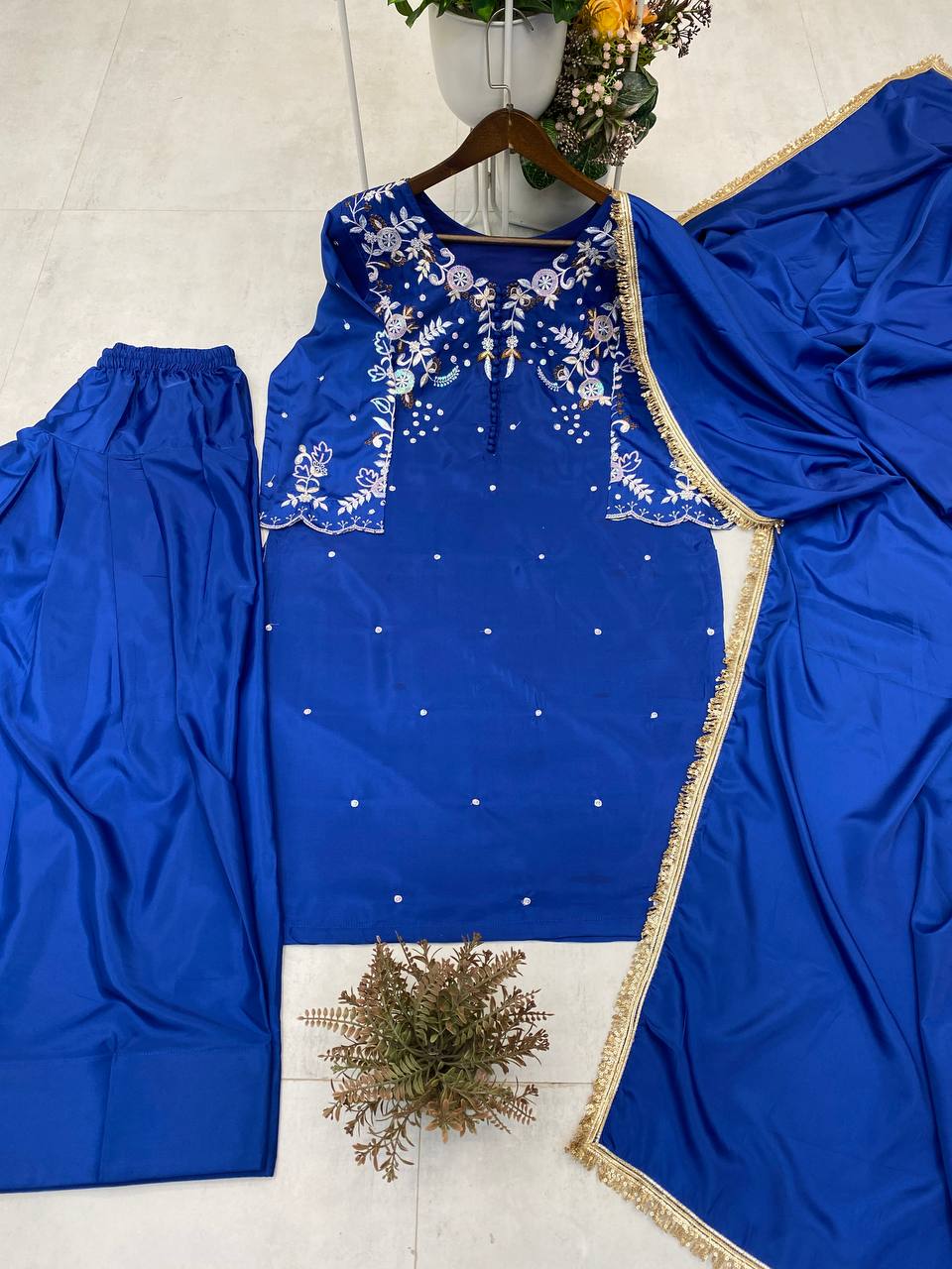 Designer 3-Piece Farsi Salwar Suit in French Crepe with Embroidery Work